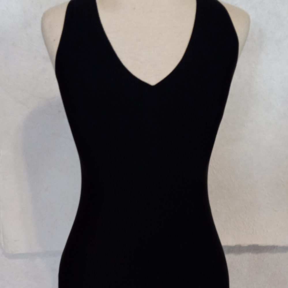4 Undershirts. 2 Skinny Girls size S & 2 Time Tru